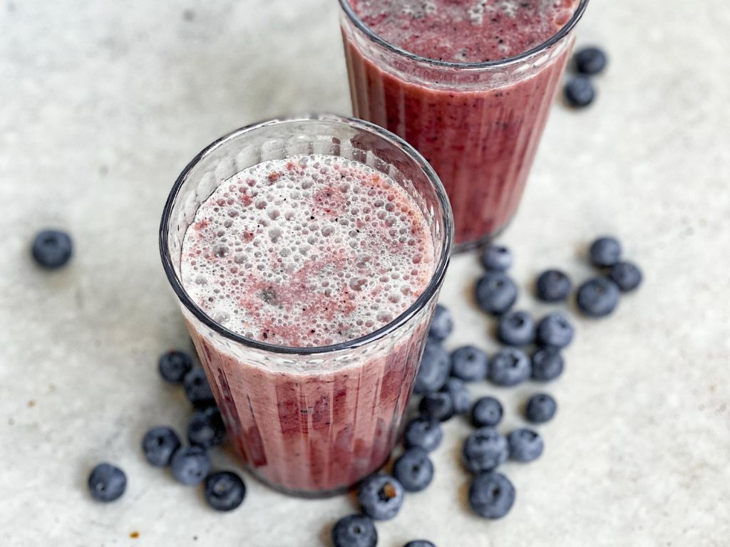 Blueberry smoothies